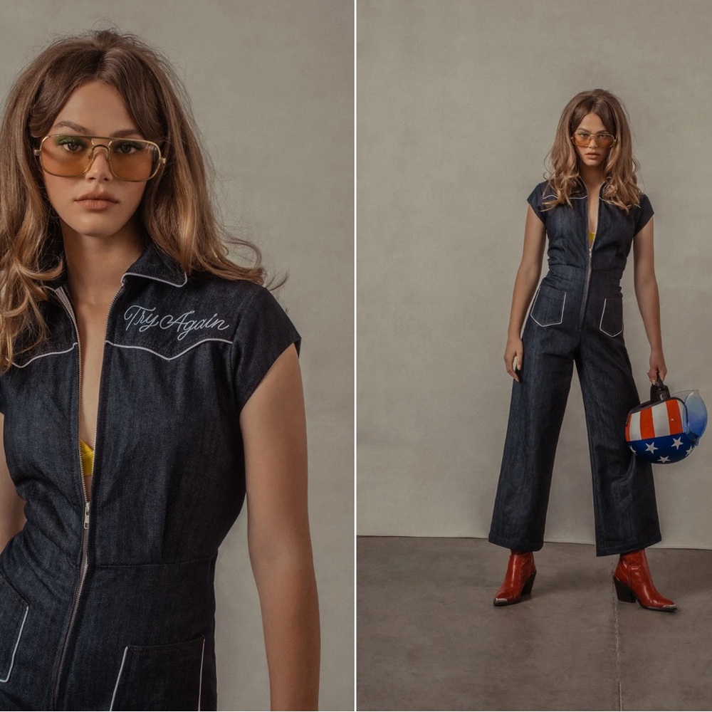 Understated Leather Keep on Keepin on Jumpsuit Size Large Denim Wide Leg Blue